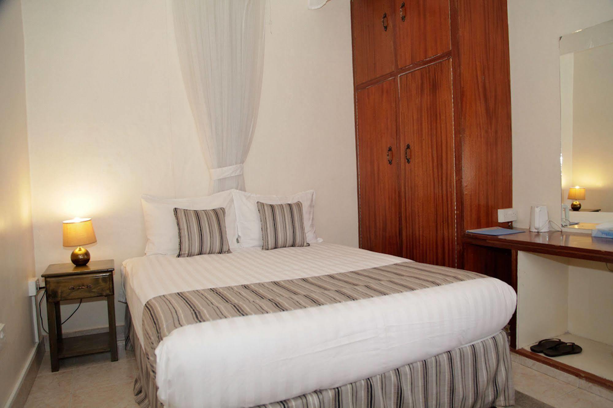 Magnolia Pine Bed & Breakfast Nairobi Exterior foto